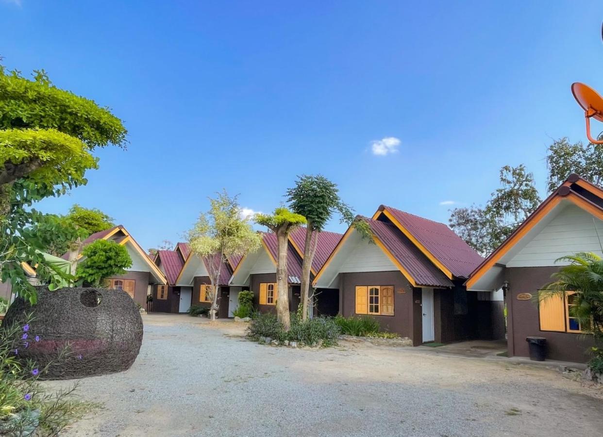 Bansuan Inthanon Resort -Classic House Chom Thong Exteriör bild
