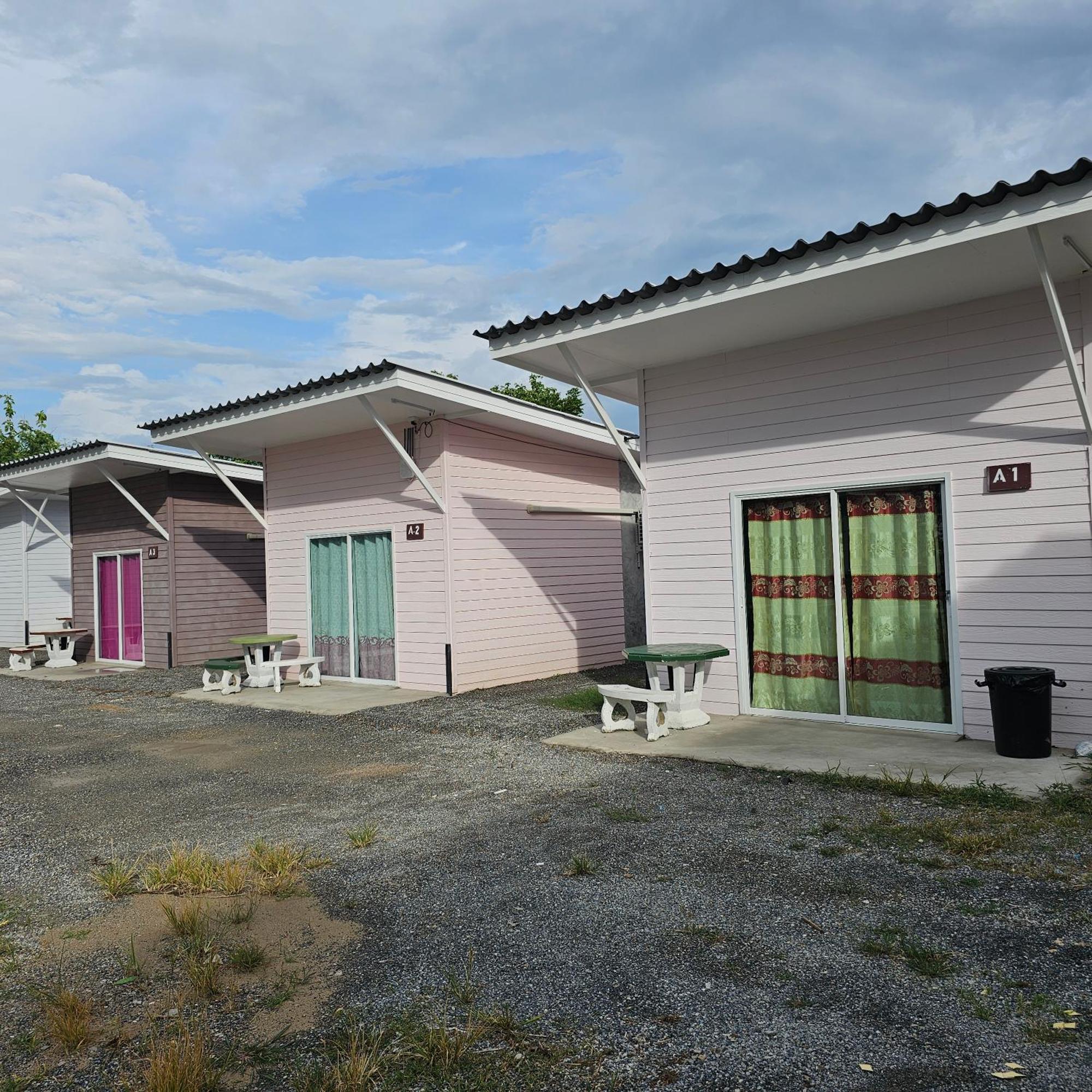 Bansuan Inthanon Resort -Classic House Chom Thong Exteriör bild